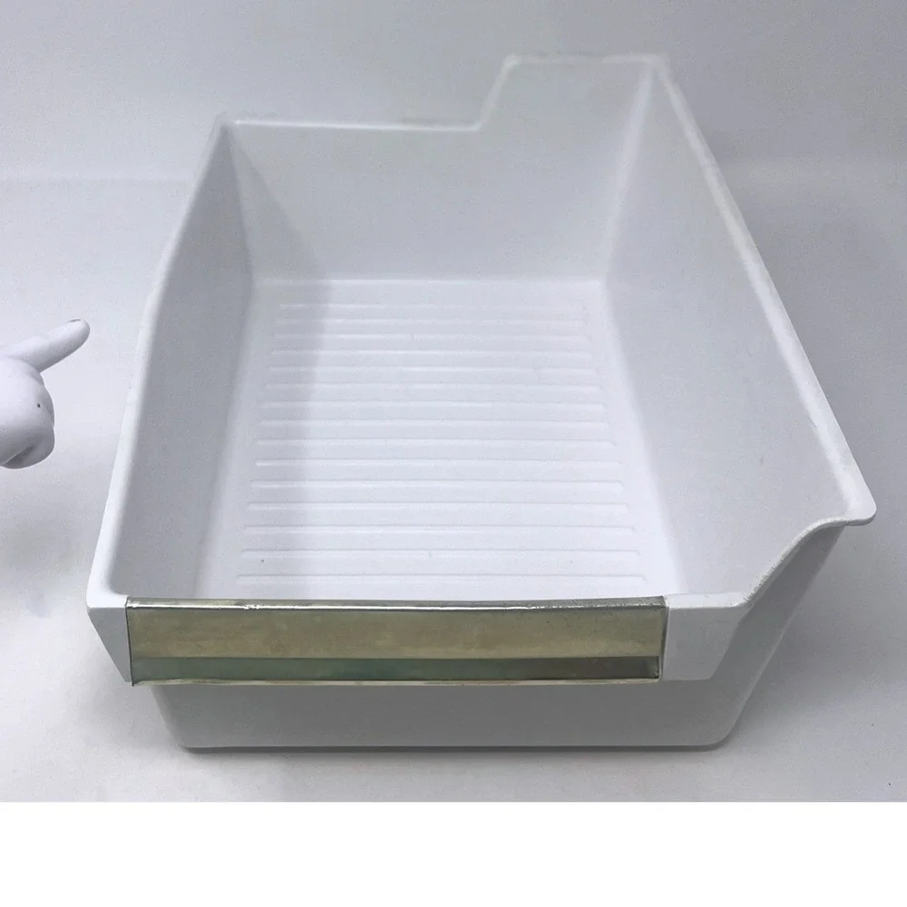 Vintage Gibson Refrigerator Freezer Ice Bin Bucket 69032 White Gold Trim 12x9x5.